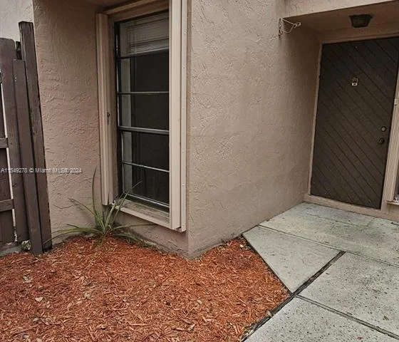 1189 NW 122nd Ter, Pembroke Pines FL 33026