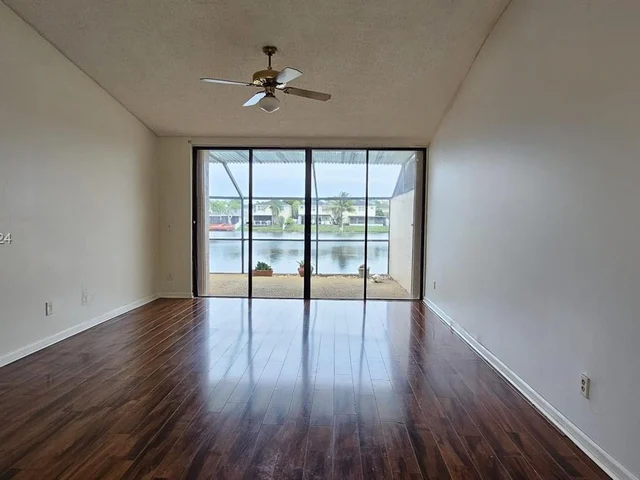 1189 NW 122nd Ter, Pembroke Pines FL 33026