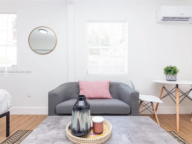 2975 NW 14th Ave, Miami FL 33142