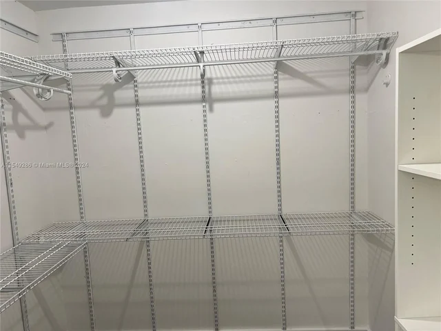 19055 NW 62nd Ave # 104, Hialeah FL 33015