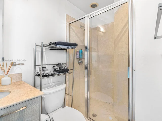 350 NE 24th St # 711, Miami FL 33137