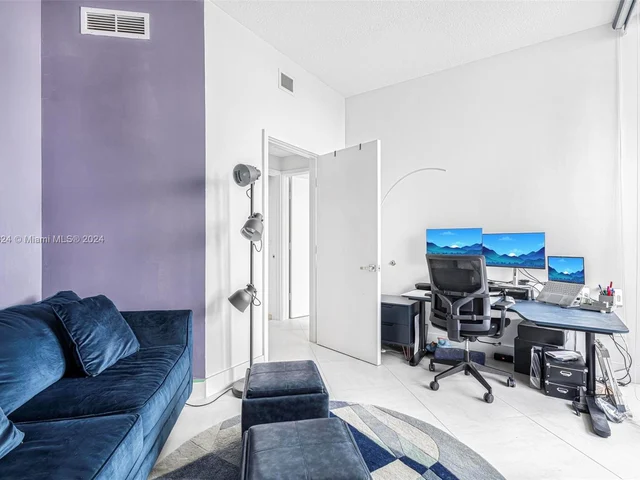 350 NE 24th St # 711, Miami FL 33137