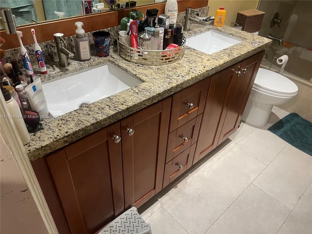 11720 SW 91st Ter, Miami FL 33186