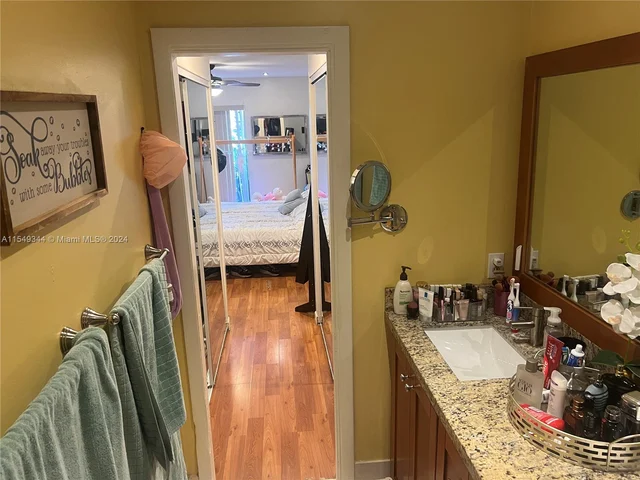 11720 SW 91st Ter, Miami FL 33186