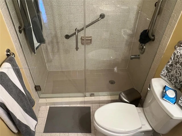 11720 SW 91st Ter, Miami FL 33186