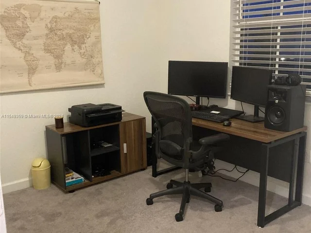 1100 SE 26th Ter, Homestead FL 33035