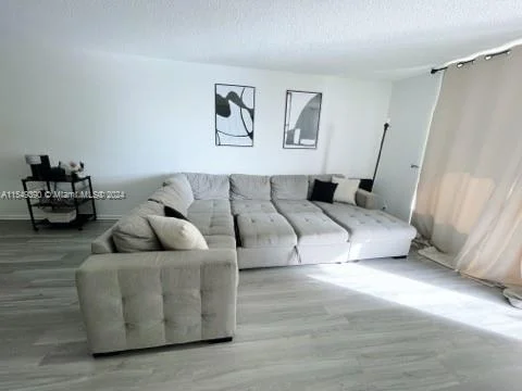 1817 S Ocean Dr # 722, Hallandale Beach FL 33009