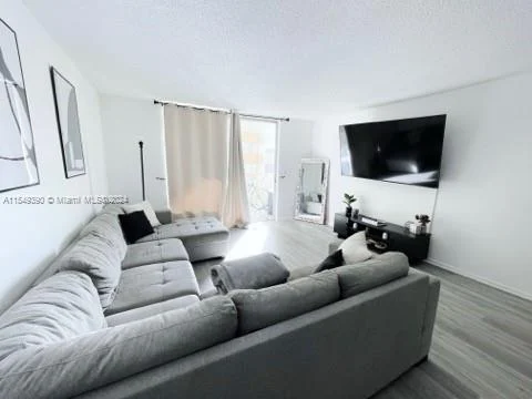 1817 S Ocean Dr # 722, Hallandale Beach FL 33009