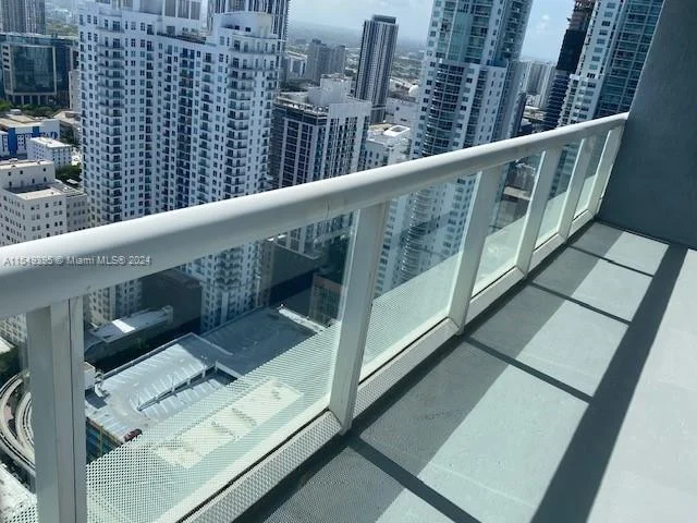 133 NE 2nd Ave # 1601, Miami FL 33132