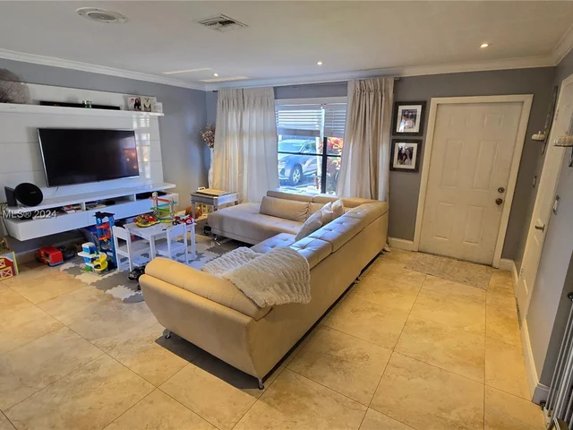 3370 Beau Rivage Dr # G4, Pompano Beach FL 33064