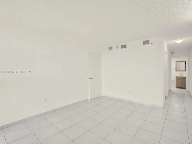 2501 Brickell Ave # 1009, Miami FL 33129