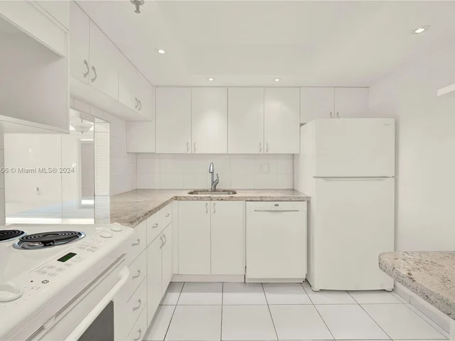 2501 Brickell Ave # 1009, Miami FL 33129