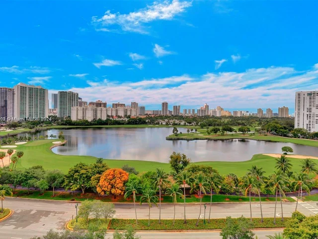 3625 N Country Club Dr # 1404, Aventura FL 33180