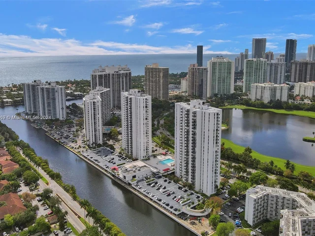 3625 N Country Club Dr # 1404, Aventura FL 33180