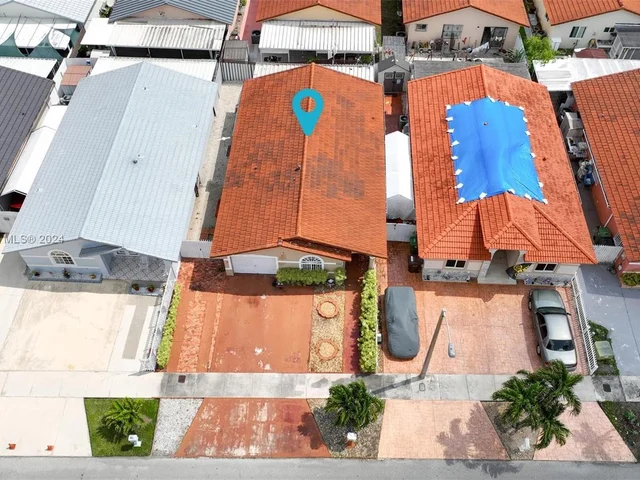 7705 W 34th Ln, Hialeah FL 33018