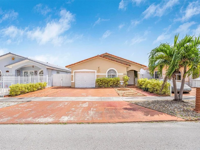 7705 W 34th Ln, Hialeah FL 33018