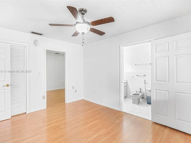 7705 W 34th Ln, Hialeah FL 33018