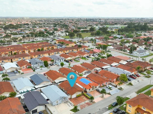 7705 W 34th Ln, Hialeah FL 33018