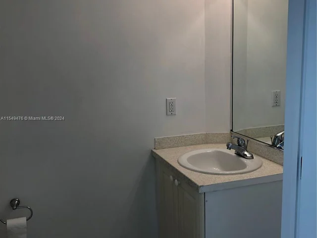 1918 Brickell Ave # 506, Miami FL 33129