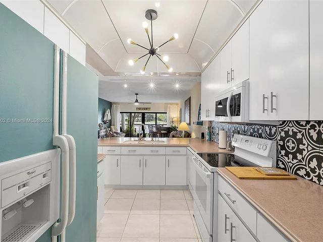 1301 N Riverside Dr # 18, Pompano Beach FL 33062