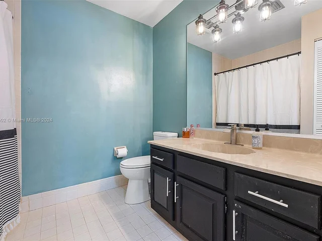 1301 N Riverside Dr # 18, Pompano Beach FL 33062