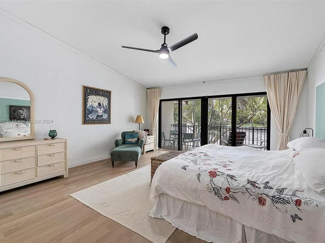 1301 N Riverside Dr # 18, Pompano Beach FL 33062