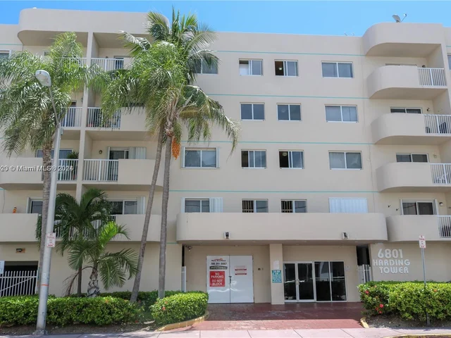 6801 Harding Ave # 523, Miami Beach FL 33141