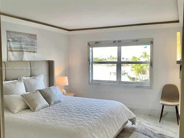 400 Kings Point Dr # 314, Sunny Isles Beach FL 33160