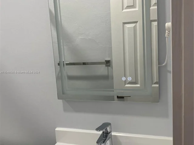 636 SE 5th Pl # 01, Hialeah FL 33010