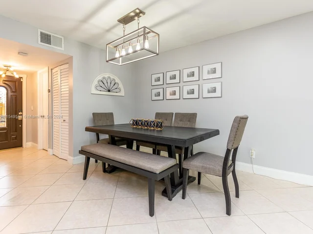 12451 NW 3rd St # B3, Plantation FL 33325