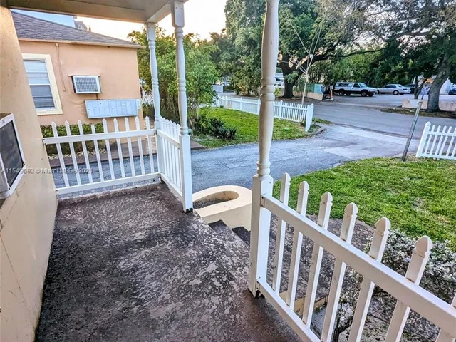 2228 Monroe St # 2228, Hollywood FL 33020