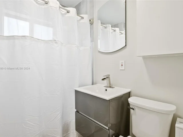 5819 SW 4th St, Miami FL 33144