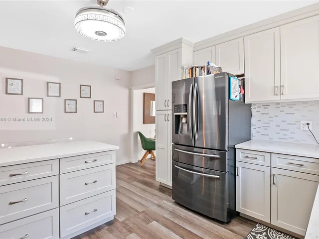 5819 SW 4th St, Miami FL 33144