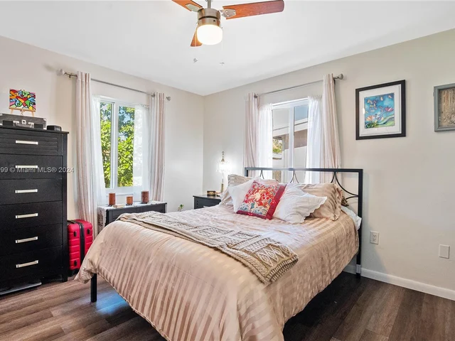 5819 SW 4th St, Miami FL 33144