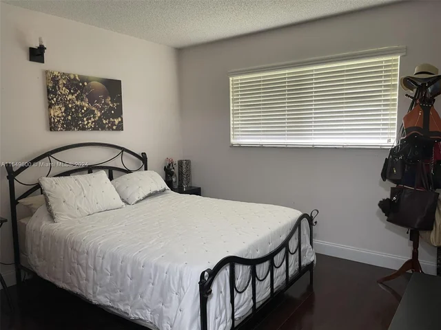 7770 NW 50th St # 108, Lauderhill FL 33351