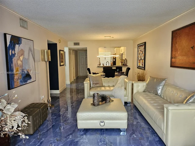 7770 NW 50th St # 108, Lauderhill FL 33351