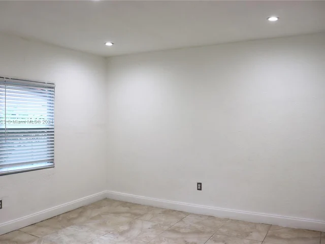 3261 NW 52 Street # 1, Miami FL 33142