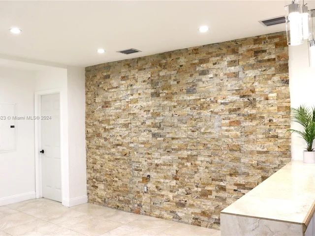 3261 NW 52 Street # 1, Miami FL 33142