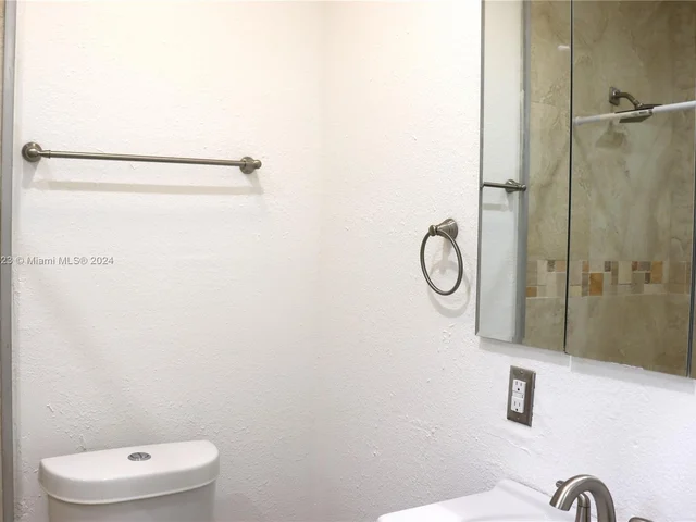 3261 NW 52 Street # 1, Miami FL 33142