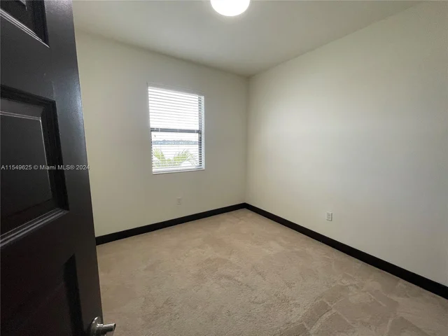 15955 NW 91st Ct # 15955, Miami Lakes FL 33018