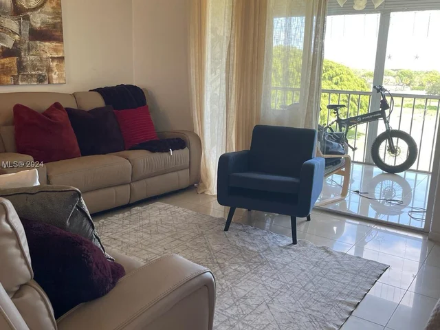 4570 NW 18th Ave # 506, Deerfield Beach FL 33064