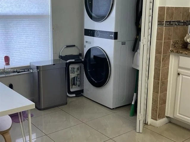 4570 NW 18th Ave # 506, Deerfield Beach FL 33064