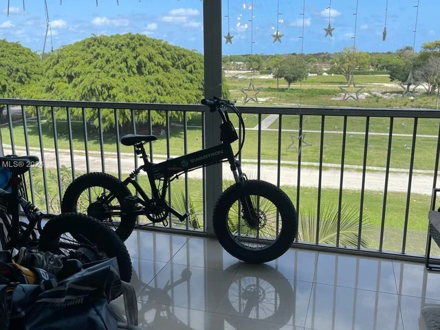 4570 NW 18th Ave # 506, Deerfield Beach FL 33064