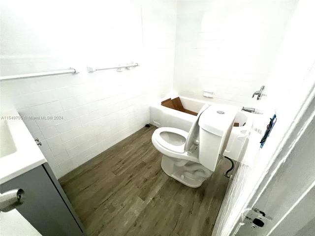 1853 Madison St # 1, Hollywood FL 33020