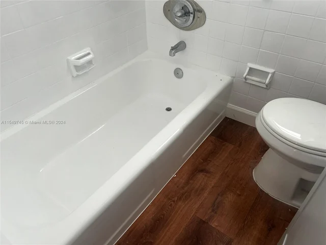 2037 Madison St # 11, Hollywood FL 33020