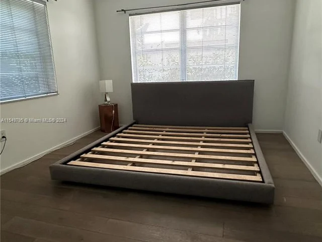 911 Meridian Ave # 101, Miami Beach FL 33139