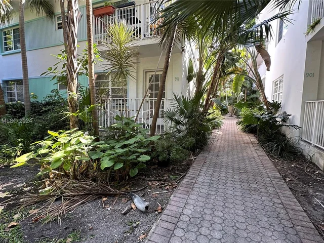 911 Meridian Ave # 101, Miami Beach FL 33139