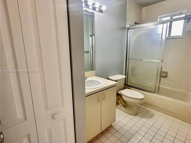 18124 SW 153rd Pl, Miami FL 33187