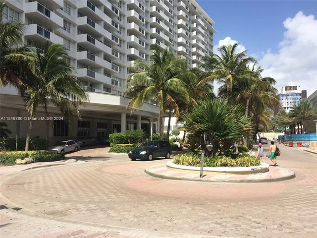 100 Lincoln Rd # 1020, Miami Beach FL 33139