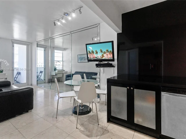 100 Lincoln Rd # 1020, Miami Beach FL 33139